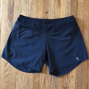 Oiselle Roga Shorts